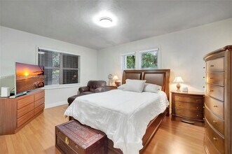 435 SW 33rd Ave in Miami, FL - Building Photo - Building Photo