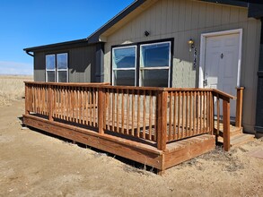 5745 Bar 10 Rd in Colorado Springs, CO - Foto de edificio - Building Photo