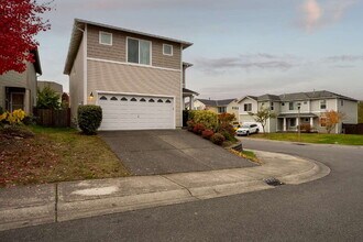 13217 SE 226th St in Kent, WA - Building Photo - Building Photo