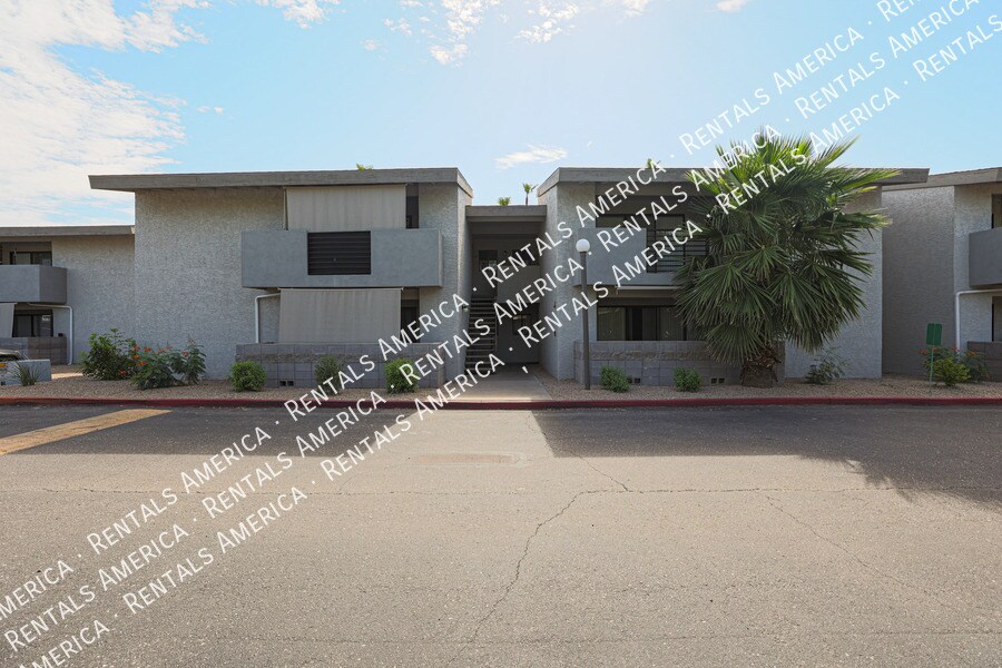 6480 N 82nd St in Scottsdale, AZ - Building Photo