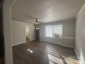 337 Laurel St in Hudson, NC - Building Photo - Building Photo