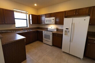 11765 SW 238th St in Homestead, FL - Building Photo - Building Photo