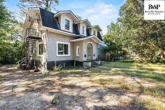 1522 Columbia College Dr in Columbia, SC - Building Photo - Building Photo