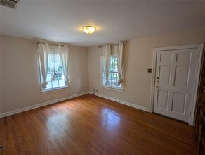 2017 Wright St in Austin, TX - Building Photo - Building Photo