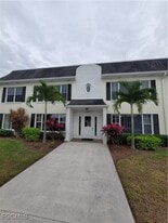 1304 S Brandywine Cir in Ft. Myers, FL - Building Photo