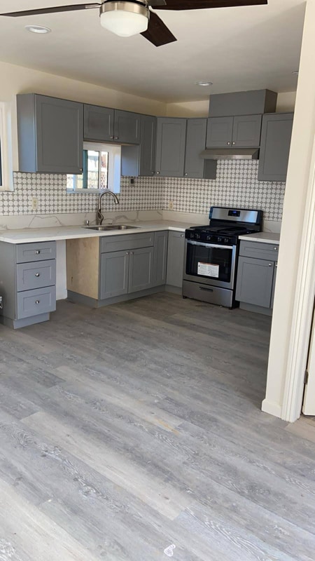 property at 519 W 219th St