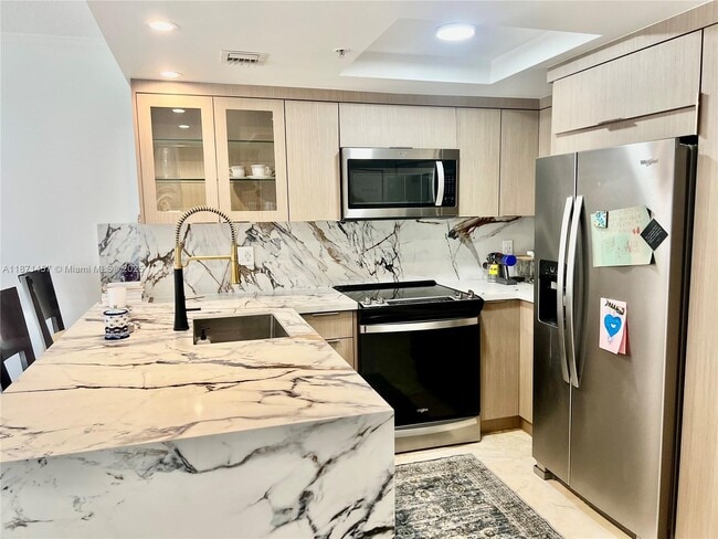 property at 2951 S Bayshore Dr
