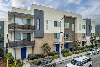 Montebello Collection Apartments in Montebello, CA - Foto de edificio - Primary Photo