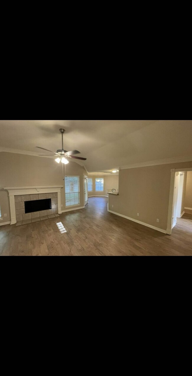 1813 Callender Hill Rd in Mansfield, TX - Building Photo - Building Photo