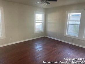 1823 Clower in San Antonio, TX - Building Photo - Building Photo