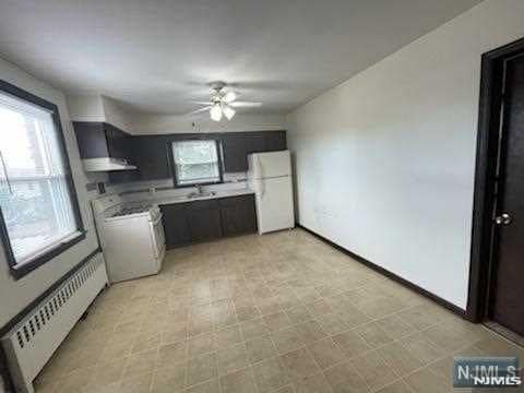 10 Walnut St in Lodi, NJ - Building Photo - Building Photo