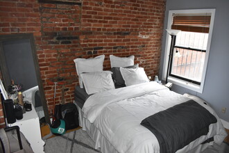 1738 U St NW, Unit #1 in Washington, DC - Building Photo - Building Photo