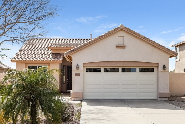 3355 E Hampton Ln