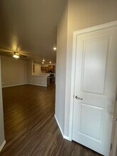 913 Coles Creek in Yukon, OK - Building Photo - Building Photo