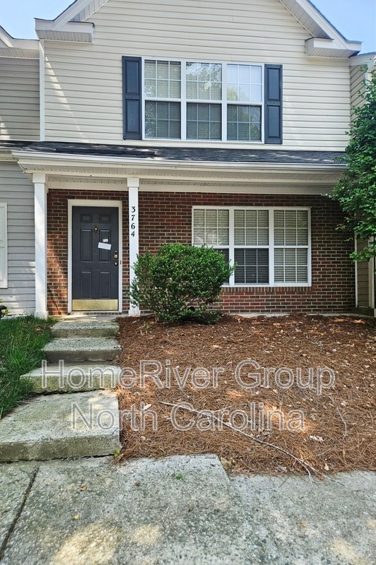 3764 Winborne Ln