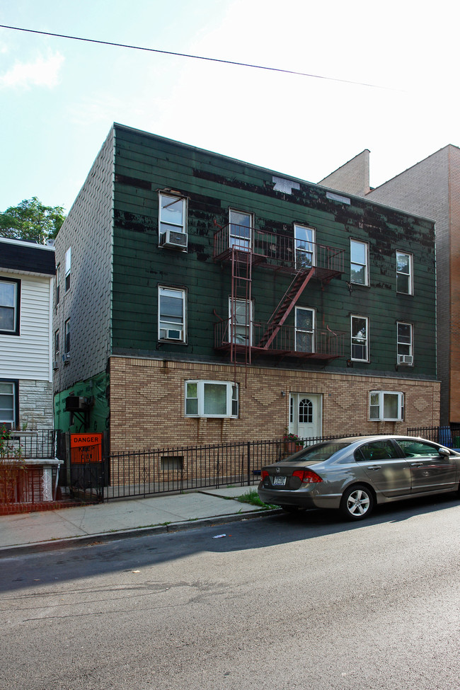 318 23rd St in Brooklyn, NY - Building Photo - Building Photo