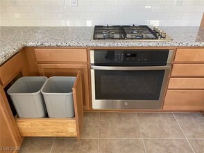 346 Andy Wheeler Dr in Henderson, NV - Building Photo - Building Photo