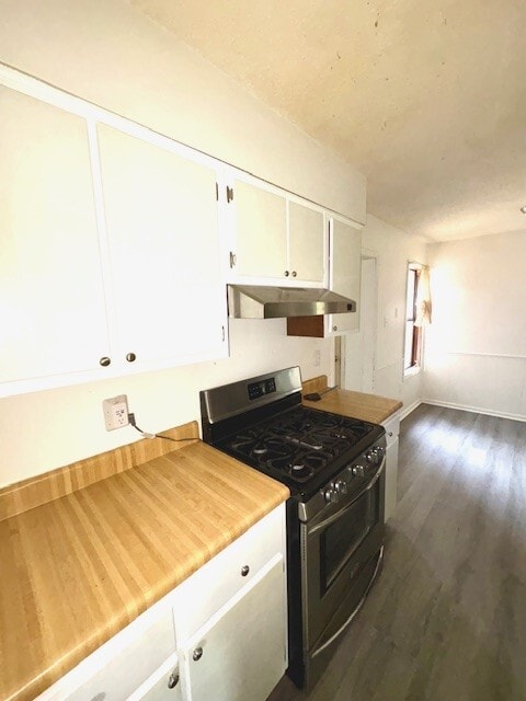 property at 7871 Carol Elaine Cir
