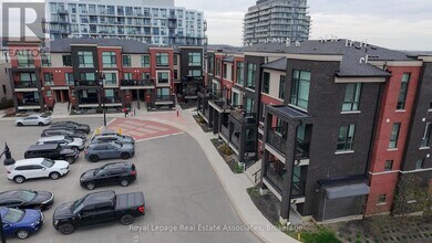 100 Dufay Rd in Brampton, ON - Building Photo - Building Photo
