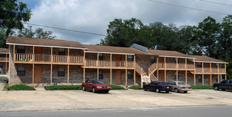 203 Kelly Rd Apartments