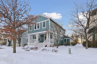 14246 Garden Way N in Hugo, MN - Building Photo - Building Photo