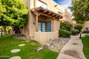 1446 E Grovers Ave in Phoenix, AZ - Building Photo