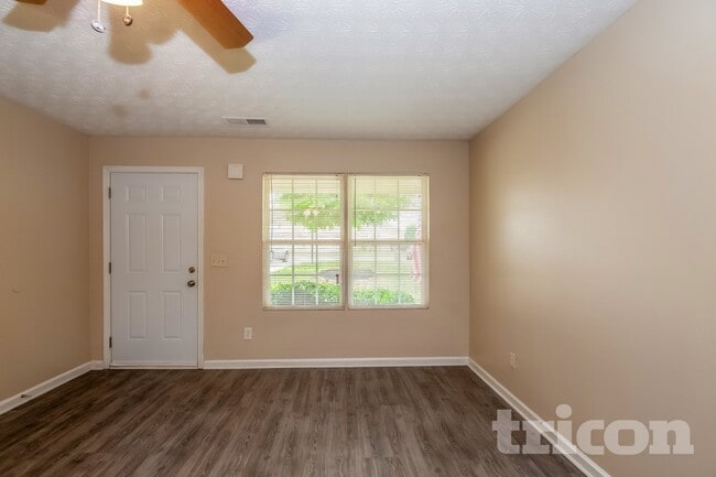 145 Centerra Springs Dr in Mcdonough, GA - Foto de edificio - Building Photo