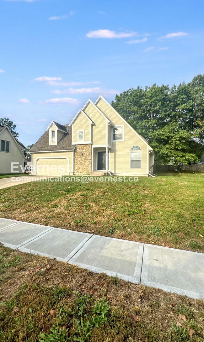 9808 Harris Ave in Kansas City, MO - Building Photo - Building Photo