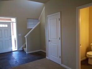 61252 Dayspring Dr in Bend, OR - Building Photo - Building Photo