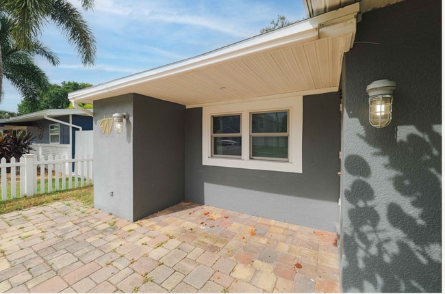 property at 4717 W Leila Ave