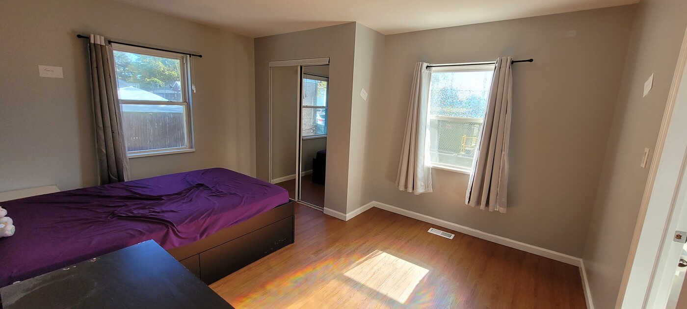 166-10 140th Ave, Unit 1 in Queens, NY - Building Photo