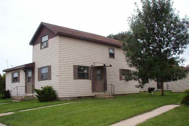 115-125 Washington St in Portage, WI - Building Photo - Building Photo