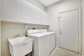 15835 SW 51st St in Miramar, FL - Building Photo - Building Photo