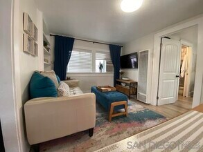 419 4th St in Coronado, CA - Building Photo - Building Photo