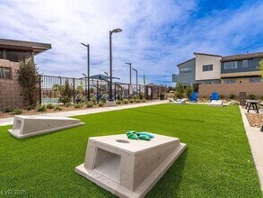 9735 Terra Cyn St in Las Vegas, NV - Building Photo - Building Photo