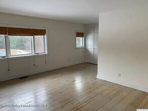136 Macedonia Rd in Chatham, NY - Building Photo - Building Photo