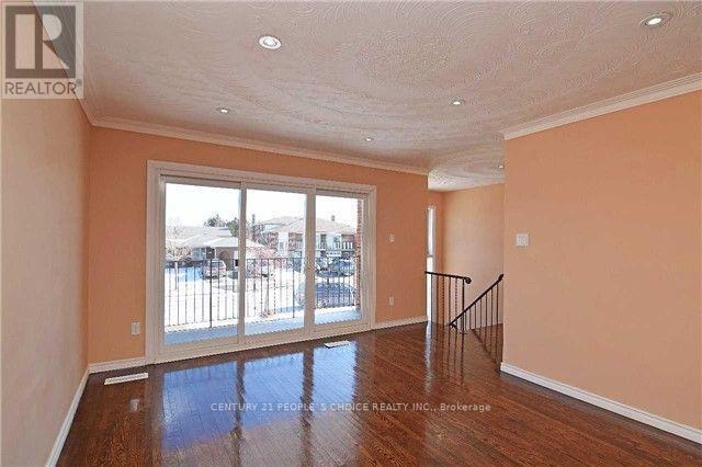property at 7288 Sigsbee Dr