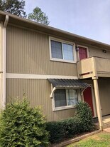 1443 Fernwood Glendale Rd, Unit C in Spartanburg, SC - Building Photo