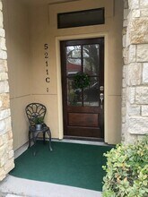 5211 Eigel St in Houston, TX - Building Photo - Building Photo