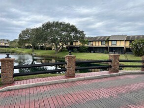 9225 NW 49th Pl in Sunrise, FL - Building Photo - Building Photo