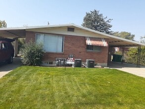 5635 S 2200 W, Unit Roy Apartment in Roy, UT - Building Photo - Building Photo