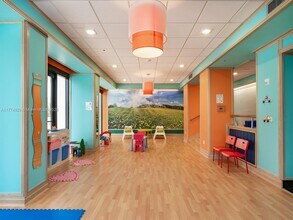 1581 Brickell Ave, Unit 1202 in Miami, FL - Building Photo - Building Photo