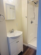 9 Mount Vernon St, Unit 101 in Biddeford, ME - Building Photo - Building Photo