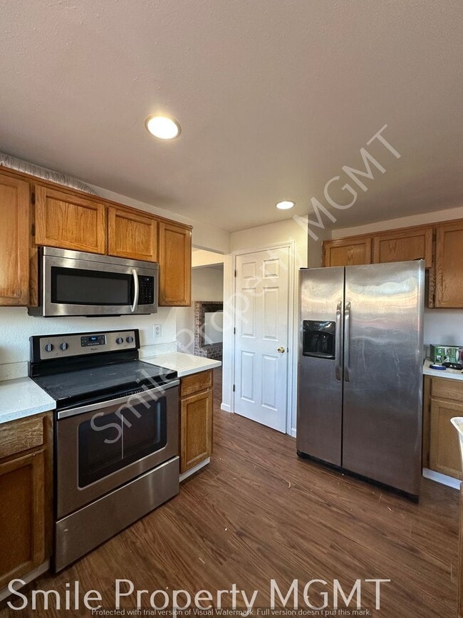 2303 SW 4th St in Gresham, OR - Building Photo - Building Photo