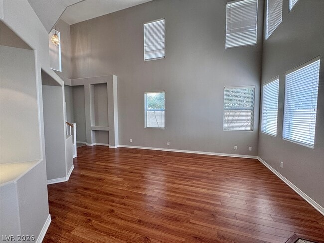 1720 Warrenville St in Las Vegas, NV - Building Photo - Building Photo