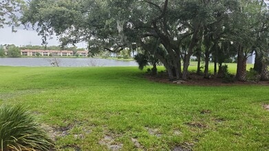 70 Woodlake Plz, Unit 70 in Oldsmar, FL - Building Photo - Building Photo