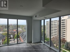 370-370 Martha St in Burlington, ON - Building Photo - Building Photo