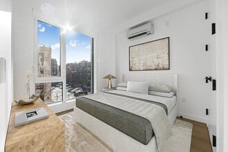 953 Dean St, Unit 526 in Brooklyn, NY - Foto de edificio - Building Photo