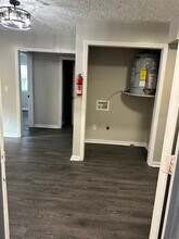 320 Clintonville Rd in Paris, KY - Foto de edificio - Building Photo