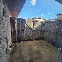4951 Regal Bluff in Mesquite, TX - Building Photo - Building Photo